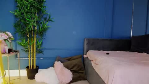 kimmdaviss online show from February 21, 2026, 9:10 am