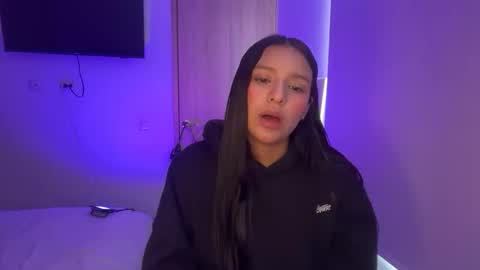 Snapshot of kimmi_foxy chatting on May 6, 2026, 2:11 pm kimmi online show from May 6, 2026, 2:11 pm