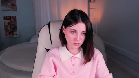  Your Kimmie  follow me  online show from February 5, 2026, 11:26 am