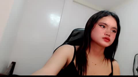 Snapshot of kimmy_fuckinggreat chatting on February 27, 2025, 6:50 am kim ejara online show from February 27, 2025, 6:50 am