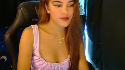 kimmy_kate online show from April 19, 2026, 3:22 pm