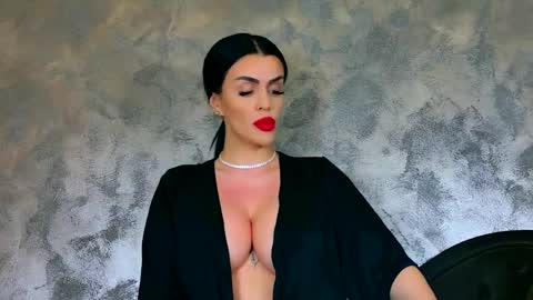 Kim Wilmes online show from March 24, 2026, 6:02 pm