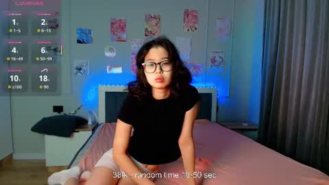 Snapshot of kimy_jina chatting on December 17, 2025, 3:34 am Kimi online show from December 17, 2025, 3:34 am