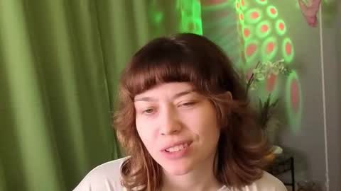 kina_ka online show from October 30, 2025, 5:09 am