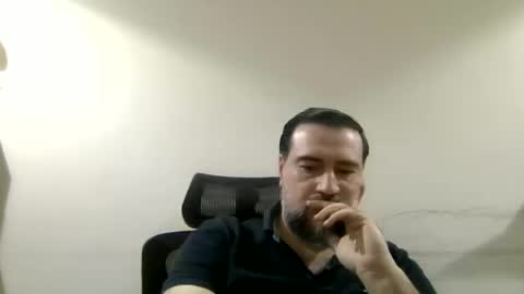 Snapshot of kind_man_bisho chatting on June 27, 2026, 2:44 pm Bisho online show from June 27, 2026, 2:44 pm