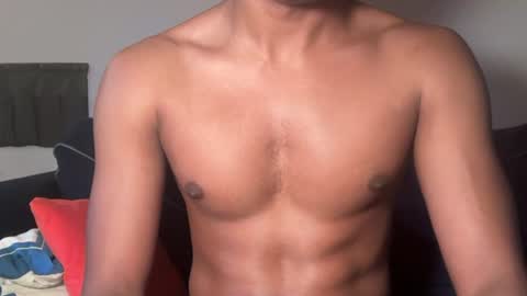 Snapshot of kinda_horny_right_now chatting on June 11, 2026, 9:40 am Isaac online show from June 11, 2026, 9:40 am