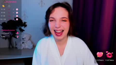 Hazel online show from November 18, 2025, 9:14 am