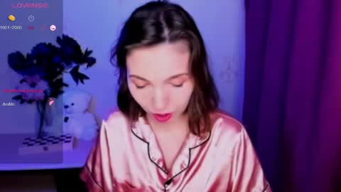 Hazel online show from April 15, 2026, 1:45 am