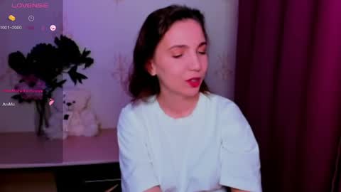Hazel online show from May 20, 2026, 1:45 am