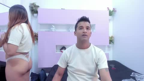 Snapshot of king2_and_queen2 chatting on September 19, 2025, 2:46 am NIKKY AND MAIK online show from September 19, 2025, 2:46 am