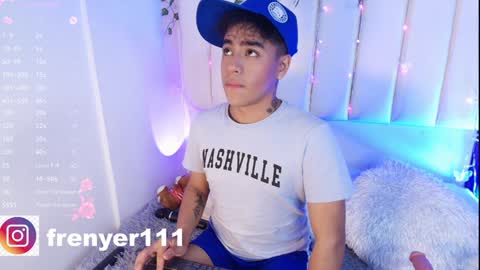 Snapshot of king_azahell chatting on January 21, 2025, 3:48 am king  help me reach 100 likes online show from January 21, 2025, 3:48 am