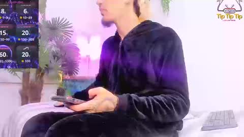 Snapshot of king_voy chatting on September 13, 2025, 9:47 pm king voy online show from September 13, 2025, 9:47 pm
