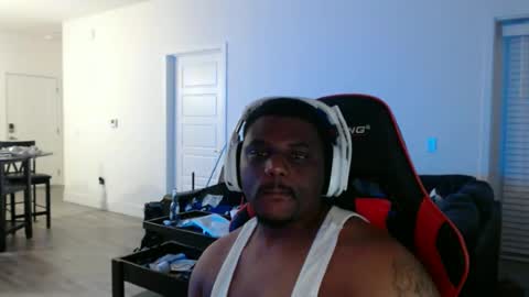 kingbell3489 online show from June 14, 2026, 1:58 am