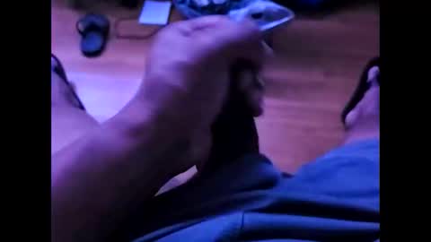 Snapshot of kingedger3229 chatting on December 3, 2025, 3:36 am kingedger3229 online show from December 3, 2025, 3:36 am