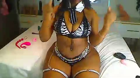 Snapshot of kinkybunz chatting on May 29, 2026, 11:58 pm KinyBunz online show from May 29, 2026, 11:58 pm