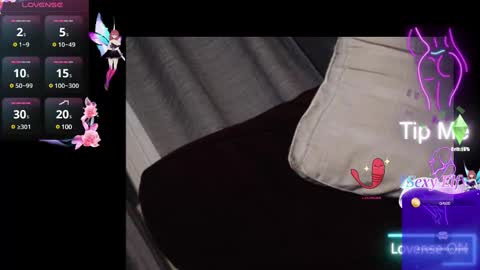 kinkykatt557616 online show from January 17, 2025, 12:42 am