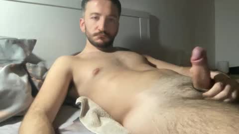 cachonlolo31 online show from October 4, 2025, 11:25 pm