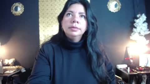 Snapshot of kinkyy_mom chatting on May 4, 2026, 3:52 pm kinkyy_mom online show from May 4, 2026, 3:52 pm