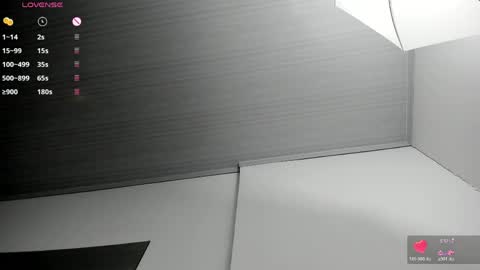 Kira online show from April 17, 2026, 11:46 am