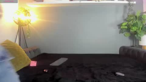 kira_exe online show from July 3, 2026, 11:05 am