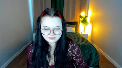 kira online show from March 15, 2026, 1:33 am