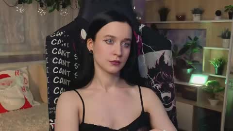 Kira    online show from March 11, 2025, 7:25 pm