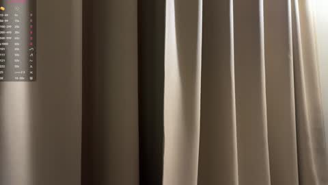 Snapshot of kiramystery chatting on December 5, 2024, 3:39 pm Kira online show from December 5, 2024, 3:39 pm