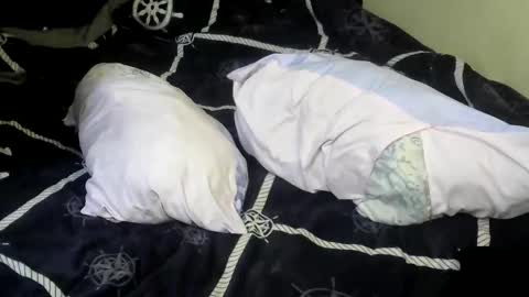 Kira online show from March 14, 2026, 10:32 am