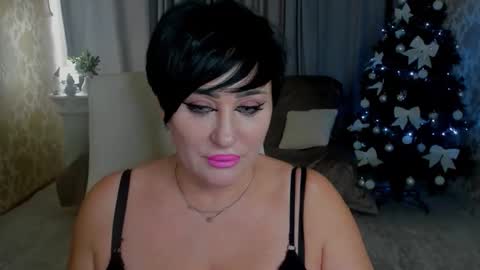 Kira online show from December 14, 2025, 10:20 am