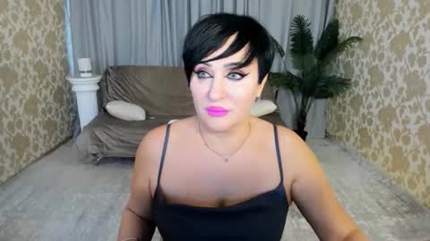 Kira online show from January 15, 2026, 11:26 am