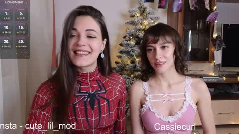 Kira cute online show from January 12, 2025, 3:46 pm