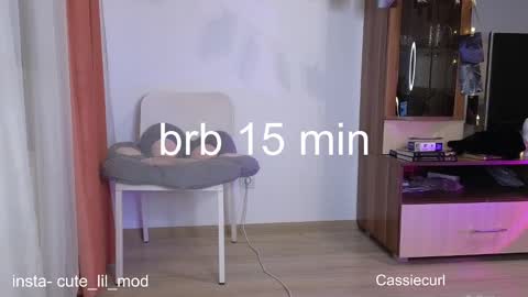 Kira cute online show from March 7, 2025, 9:06 pm