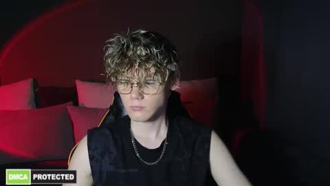 Kirill and Andrey online show from March 31, 2026, 1:33 pm