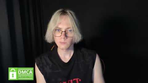 Snapshot of kirill_20_cm chatting on June 28, 2026, 7:53 pm Kirill and Andrey online show from June 28, 2026, 7:53 pm