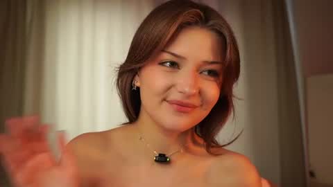 Snapshot of kissiekat chatting on June 25, 2026, 5:12 am Lola online show from June 25, 2026, 5:12 am