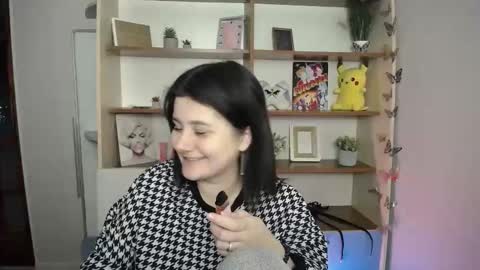 kissleoxx online show from April 1, 2026, 12:17 pm