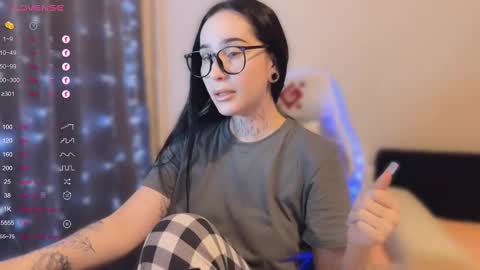 Snapshot of kissmenastya chatting on October 19, 2025, 3:56 pm Nastya  online show from October 19, 2025, 3:56 pm