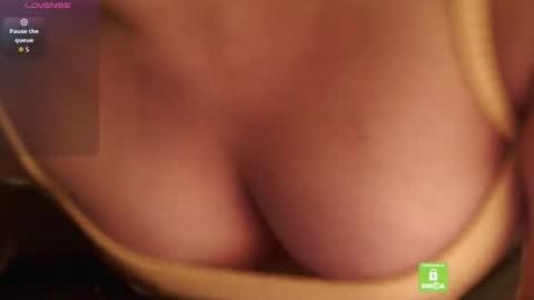 Snapshot of kisspriya chatting on February 24, 2026, 7:45 pm J online show from February 24, 2026, 7:45 pm