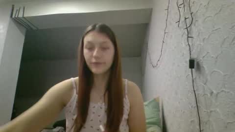 kiti_kitiss online show from March 6, 2026, 4:25 pm