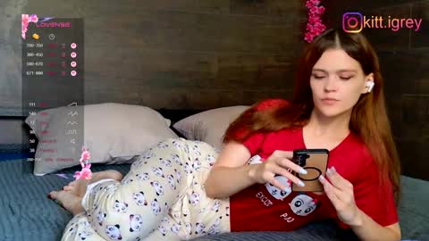 kitigrey online show from October 8, 2025, 11:19 am