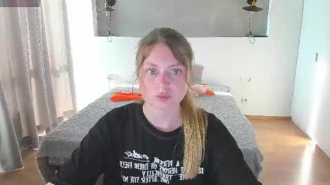 kitkatvel online show from July 1, 2026, 5:09 am