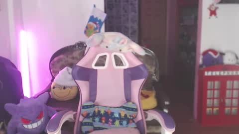 Ari Keimiwrights  online show from November 5, 2025, 9:26 pm