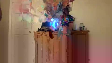 Snapshot of kitten_gone_wild chatting on November 10, 2025, 12:04 pm exploding kitten online show from November 10, 2025, 12:04 pm