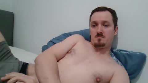 kittenfoxxx online show from January 16, 2025, 4:50 pm