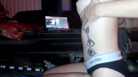 kittenqueen333 online show from January 6, 2026, 3:32 am