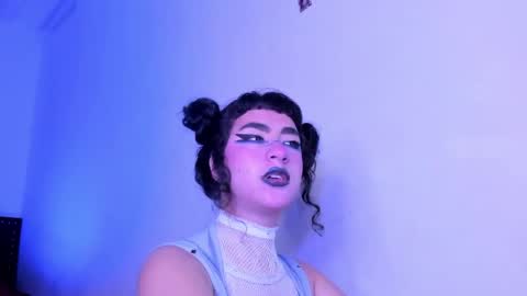 kitty__chs online show from May 20, 2026, 1:01 am