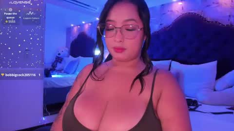 Snapshot of kitty__rouse chatting on June 25, 2026, 4:00 pm Kitty online show from June 25, 2026, 4:00 pm