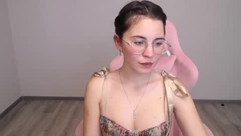 Andrew online show from October 14, 2025, 2:18 pm