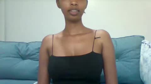 Snapshot of kitty_lil23 chatting on May 14, 2026, 2:13 pm kitty_lil23 online show from May 14, 2026, 2:13 pm