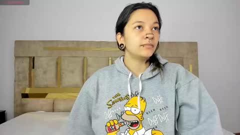 Snapshot of kitty_ravee chatting on September 16, 2025, 12:06 pm Kitty Rave online show from September 16, 2025, 12:06 pm